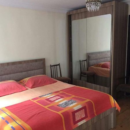 Guesthouse In Kobuleti Ngoại thất bức ảnh