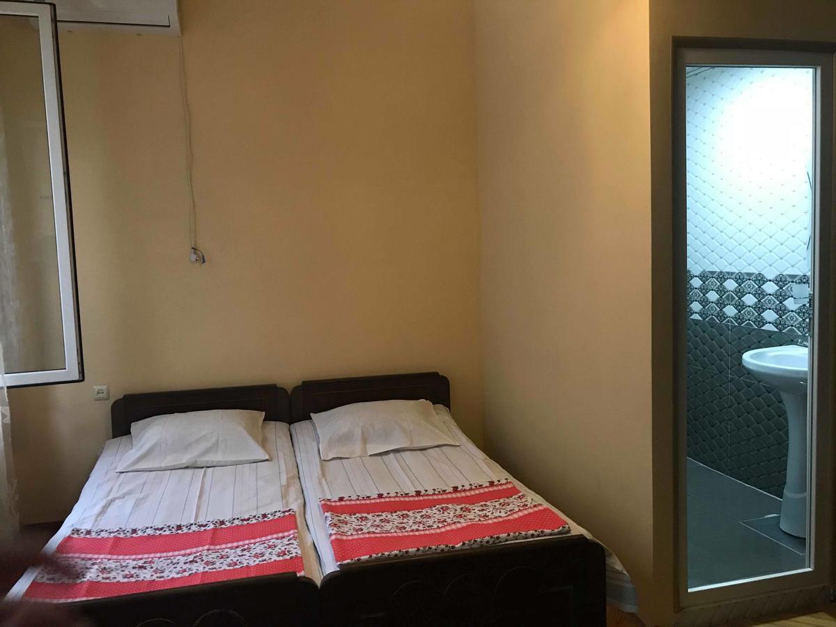 Guesthouse In Kobuleti Ngoại thất bức ảnh